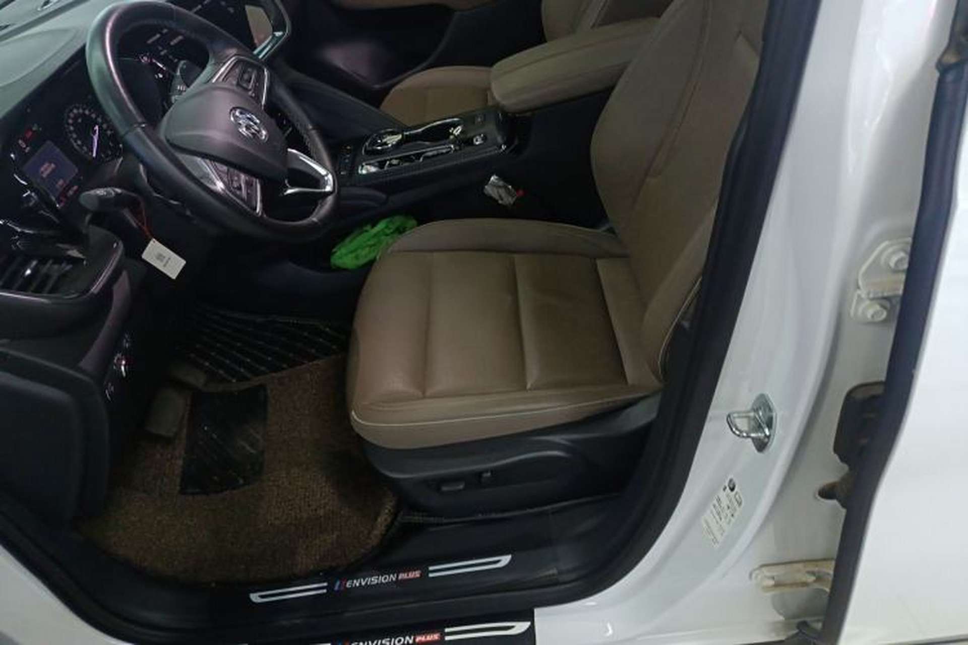 Used Buick Envision 2023 Encore Plus 652T Five-Seat Luxury Model Left Front Seat