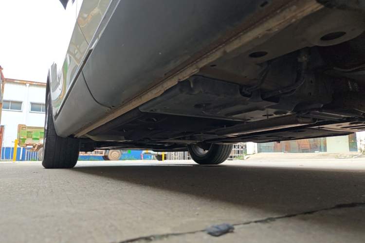 Used Buick Envision 2023 Encore S 552T Two-Wheel Drive Luxury Model Left Side Sill