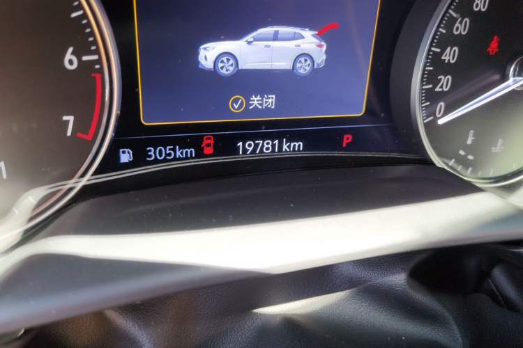 Used Buick Envision 2023 Encore S 552T Two-Wheel Drive Luxury Model Odometer Close Up