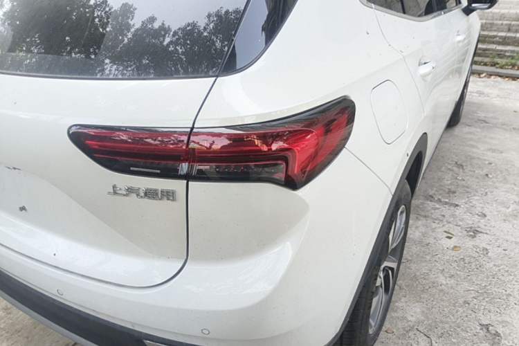 Used Buick Envision 2023 Encore S 552T Two-Wheel Drive Luxury Model Right Rear Taillight