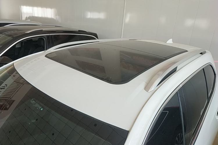Used Buick Envision 2023 Encore Plus 652T Five-Seat Luxury Model Roof