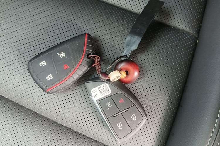 Used Buick Envision 2023 Encore S 552T Two-Wheel Drive Luxury Model Vehicle Key