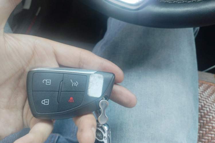 Used Buick Envision 2023 Encore Plus 652T Five-Seat Luxury Model Vehicle Key