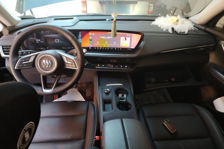 Used Buick Envision 2024 Encore Plus 28T AWD Luxury Edition Center Console