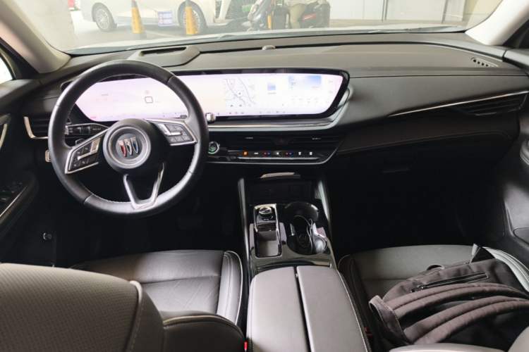 Used Buick Envision 2024 Encore Plus 28T AWD Luxury Edition Center Console