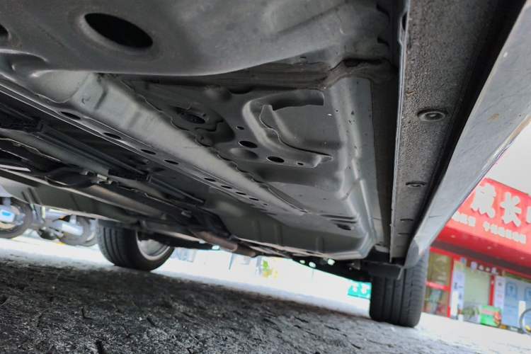 Used Buick Envision 2024 Encore Plus AWD Avenir Chassis Front Left