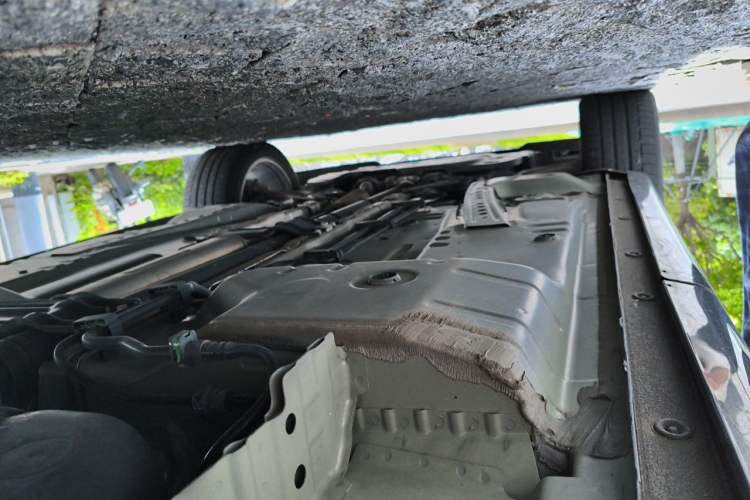 Used Buick Envision 2024 Encore Plus AWD Avenir Chassis Rear Left