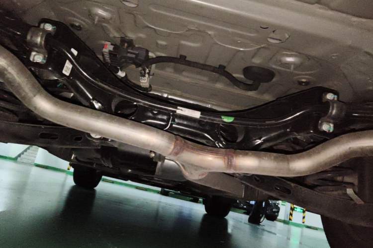 Used Buick Envision 2024 Encore Plus 28T Two-Wheel Drive Luxury Edition Chassis Rear