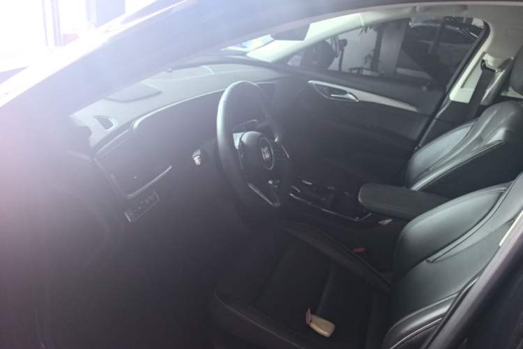 Used Buick Envision 2024 Encore Plus 28T Two-Wheel Drive Luxury Edition Driver Seat