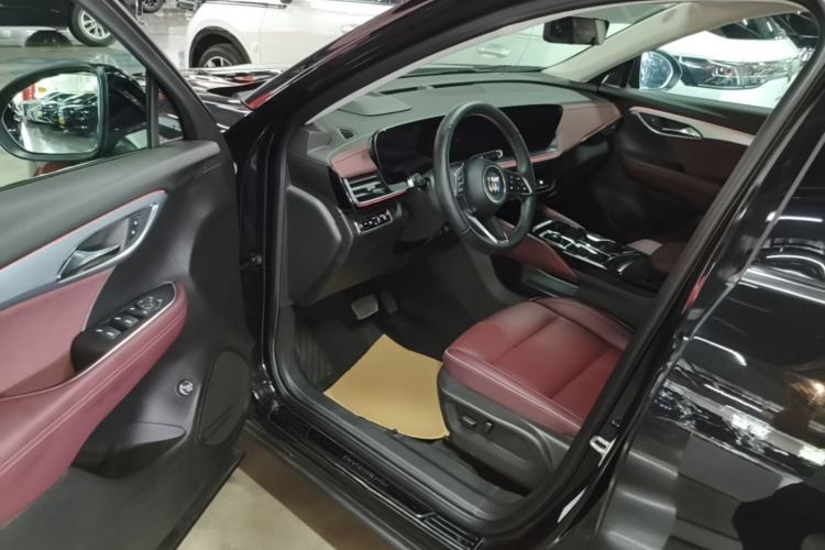Used Buick Envision 2024 Encore Plus 28T Two-Wheel Drive Luxury Edition Driver Seat