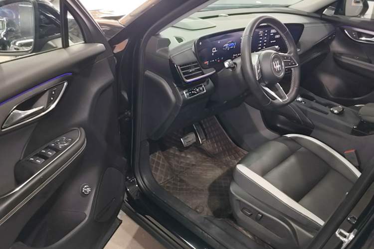 Used Buick Envision 2024 Encore S 25T Ignite Black Style Edition Driver Seat