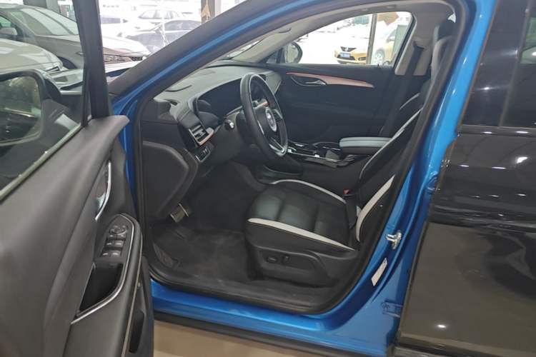 Used Buick Envision 2024 Encore S 25T Ignite Black Style Edition Driver Seat