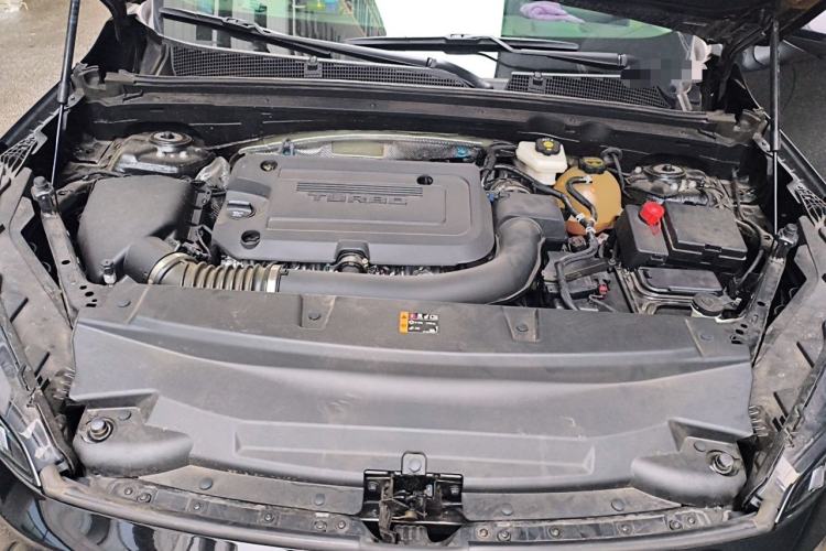 Used Buick Envision 2024 Encore Plus 28T Two-Wheel Drive Luxury Edition Engine Bay