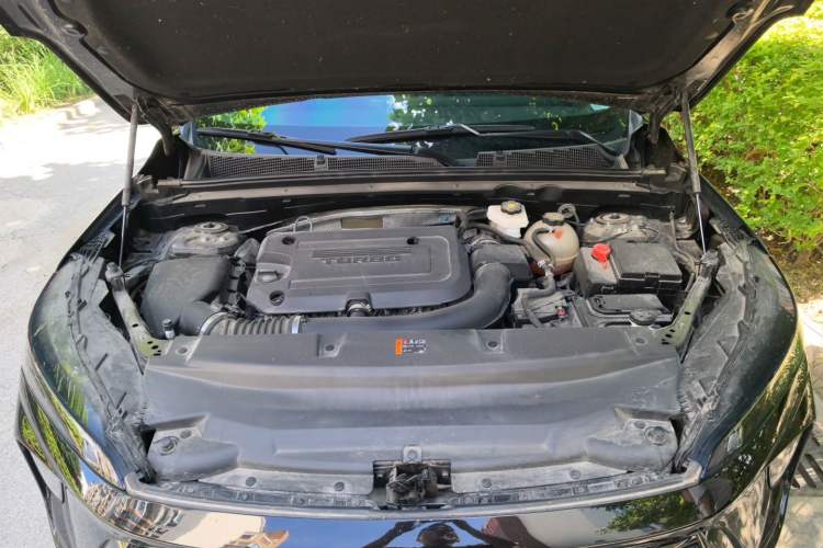 Used Buick Envision 2024 Encore Plus 28T Two-Wheel Drive Luxury Edition Engine Bay