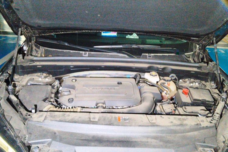 Used Buick Envision 2024 Encore Plus 28T Two-Wheel Drive Luxury Edition Engine Bay