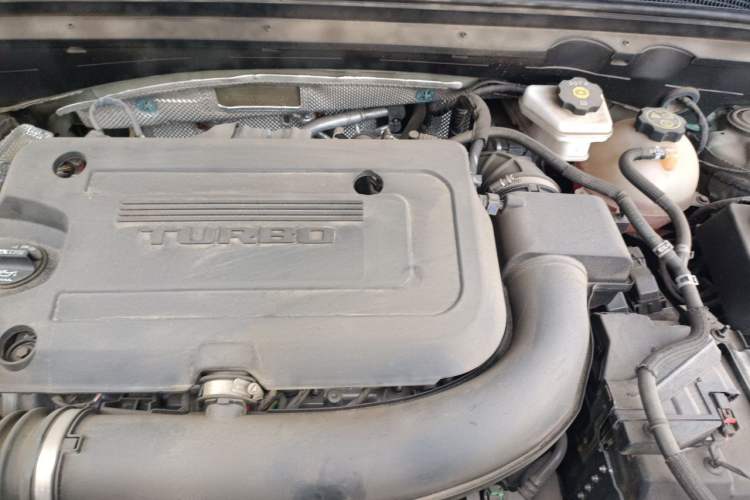 Used Buick Envision 2024 Encore Plus 28T Two-Wheel Drive Luxury Edition Engine Bay