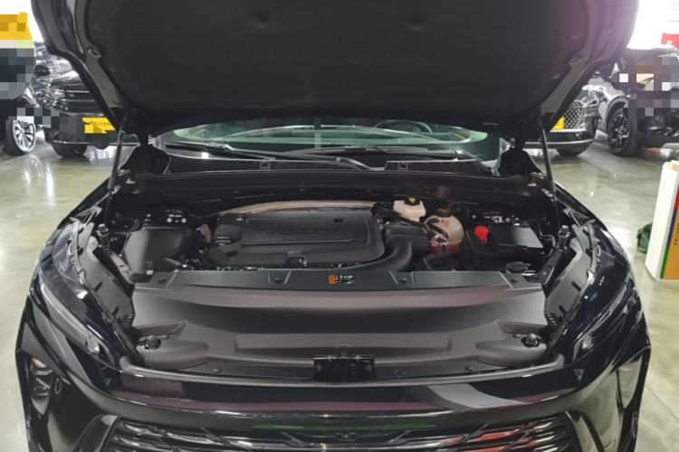 Used Buick Envision 2024 Encore Plus 28T Two-Wheel Drive Luxury Edition Engine Bay