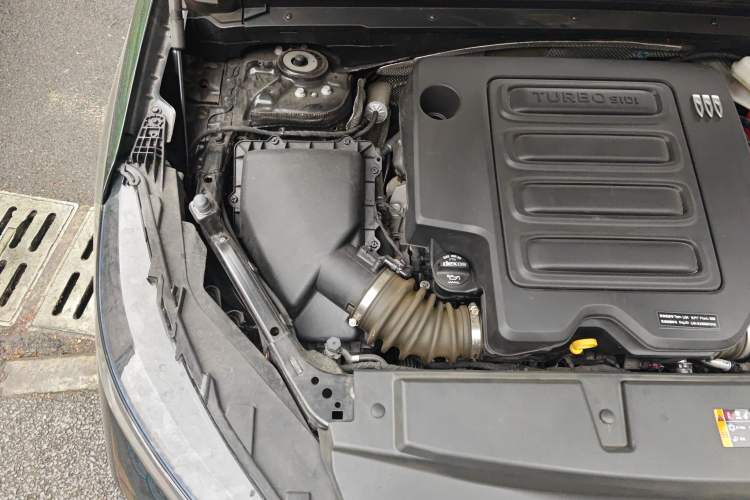 Used Buick Envision 2024 Encore S 25T Ignite Black Style Edition Engine Bay Right