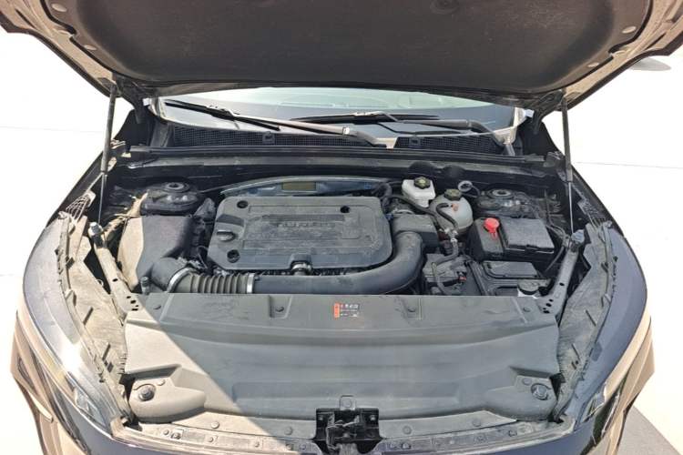 Used Buick Envision 2024 Encore Plus 28T Two-Wheel Drive Luxury Edition Engine Bay