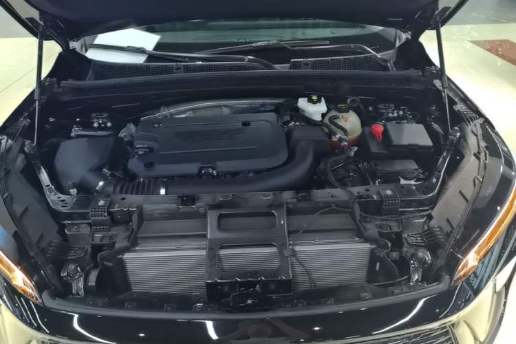 Used Buick Envision 2024 Encore Plus 28T Two-Wheel Drive Luxury Edition Engine Bay