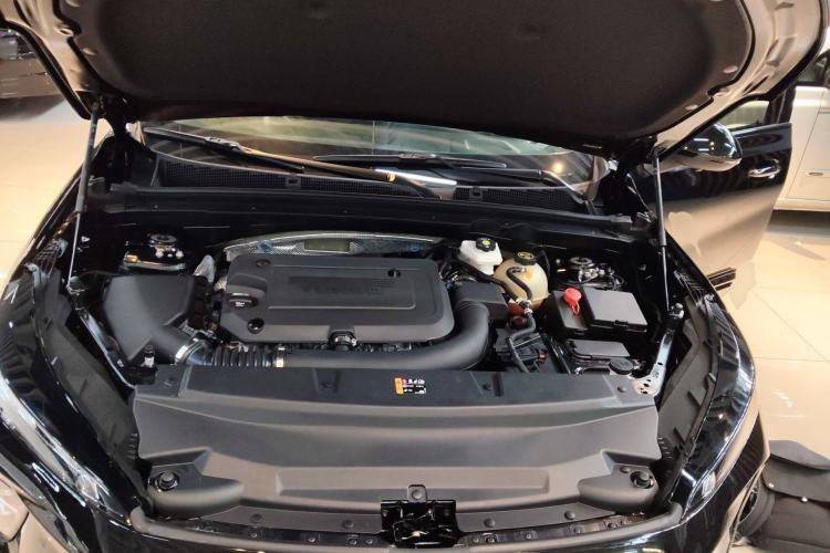 Used Buick Envision 2024 Encore S 28T Ignite Black Prestige Edition Engine Bay