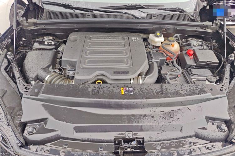 Used Buick Envision 2024 Encore S 25T Ignite Black Style Edition Engine Bay