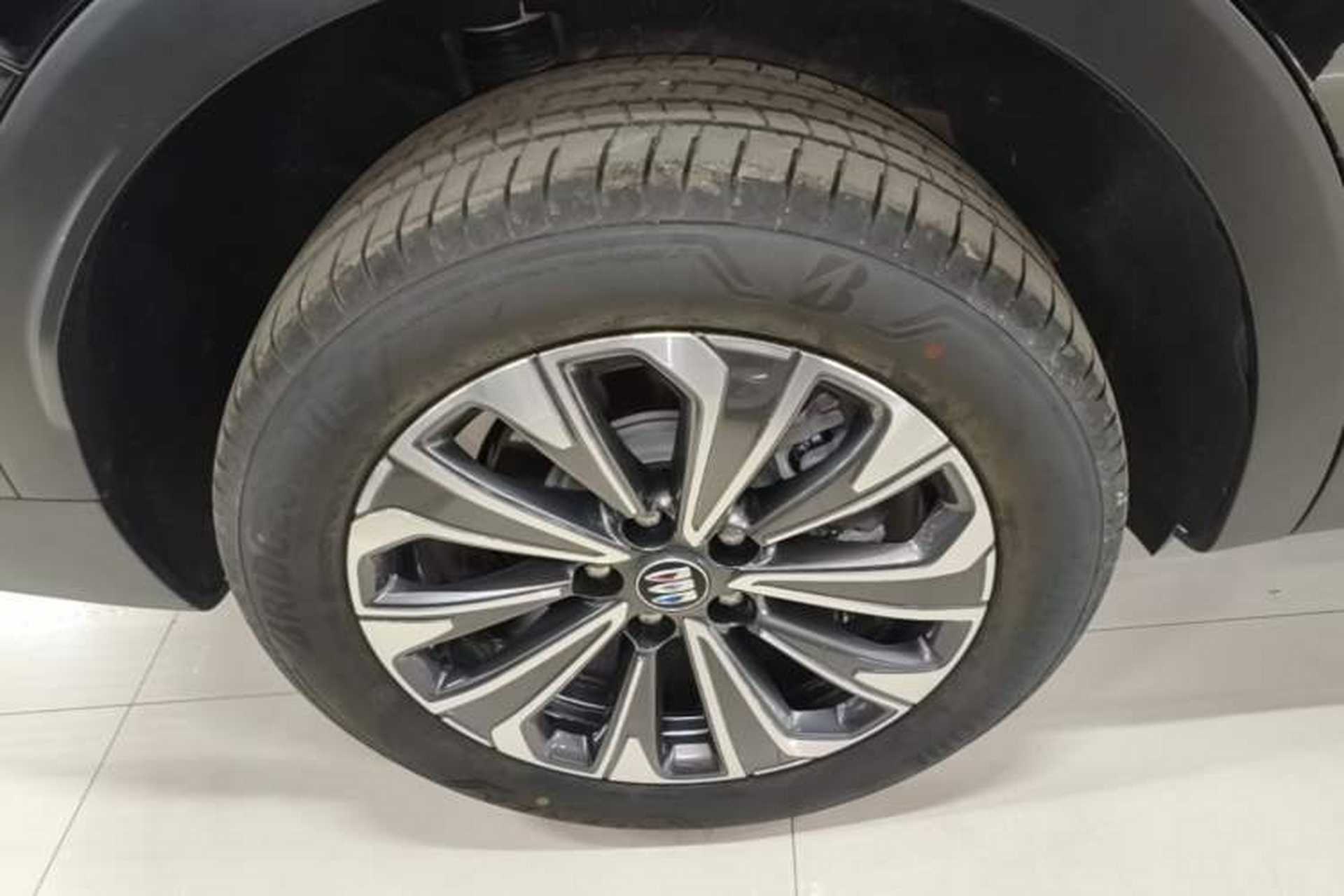Used Buick Envision 2024 Encore Plus 28T Two-Wheel Drive Luxury Edition Exterior 4