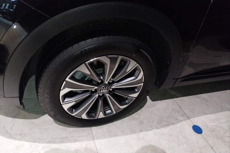 Used Buick Envision 2024 Encore Plus 28T AWD Luxury Edition Exterior 7