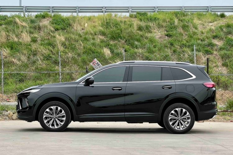 Used Buick Envision 2024 Encore Plus 28T Two-Wheel Drive Luxury Edition Exterior 7