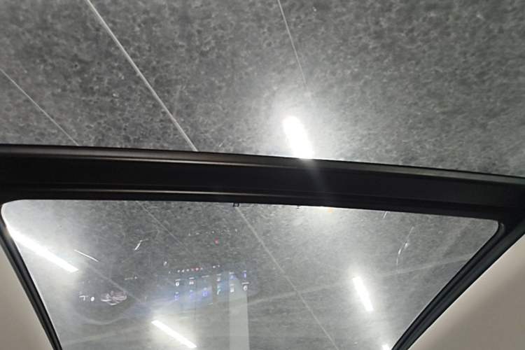 Used Buick Envision 2024 Encore Plus 28T Two-Wheel Drive Luxury Edition Headliner