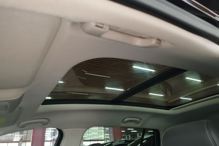 Used Buick Envision 2024 Encore Plus 28T Two-Wheel Drive Luxury Edition Headliner