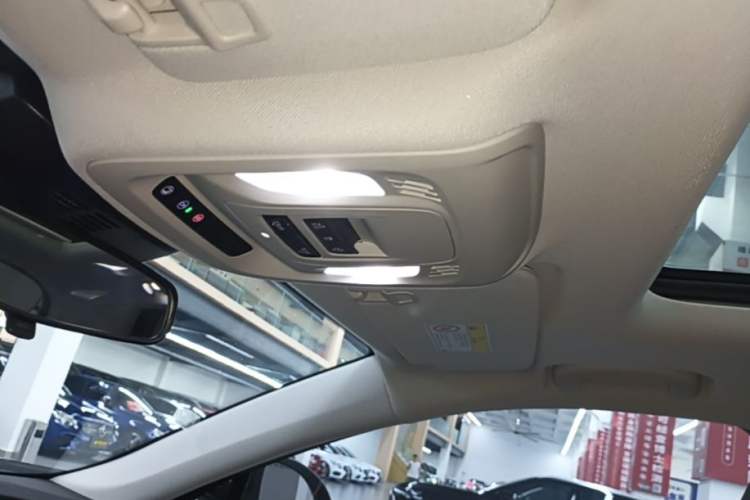 Used Buick Envision 2024 Encore S 25T Ignite Black Style Edition Headliner