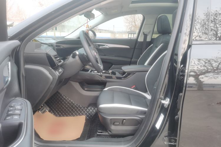 Used Buick Envision 2024 Encore S 25T Ignite Black Style Edition Interior 2