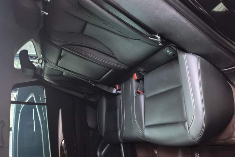 Used Buick Envision 2024 Encore Plus 28T AWD Luxury Edition Interior 2
