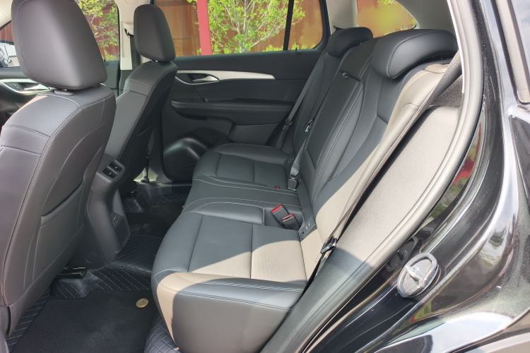 Used Buick Envision 2024 Encore Plus 28T Two-Wheel Drive Luxury Edition Interior 3