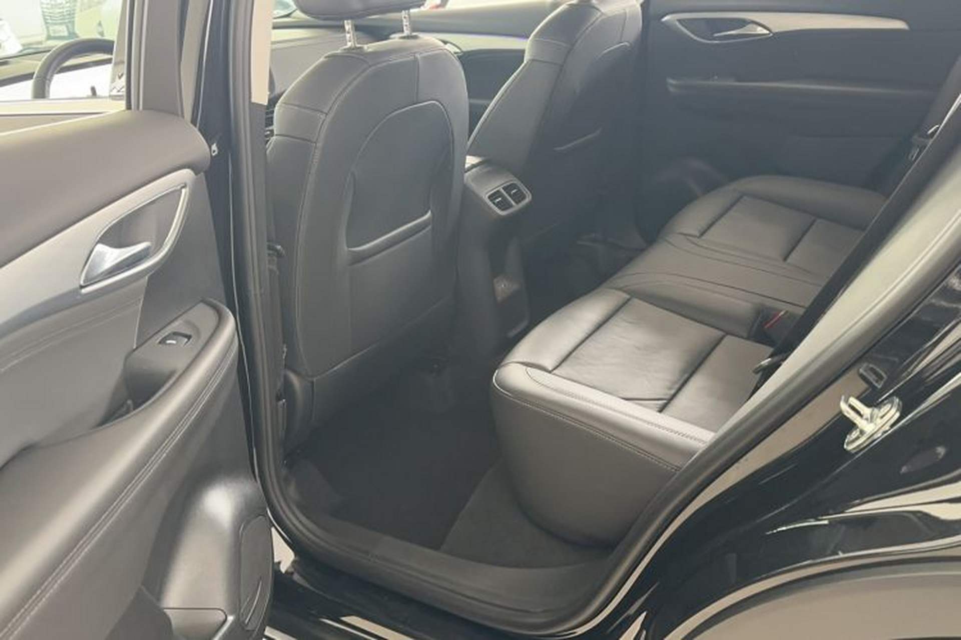 Used Buick Envision 2024 Encore Plus 28T AWD Luxury Edition Interior 6