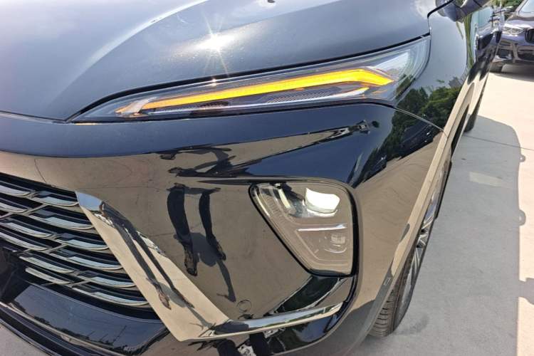 Used Buick Envision 2024 Encore Plus 28T Two-Wheel Drive Luxury Edition Left Front Headlight