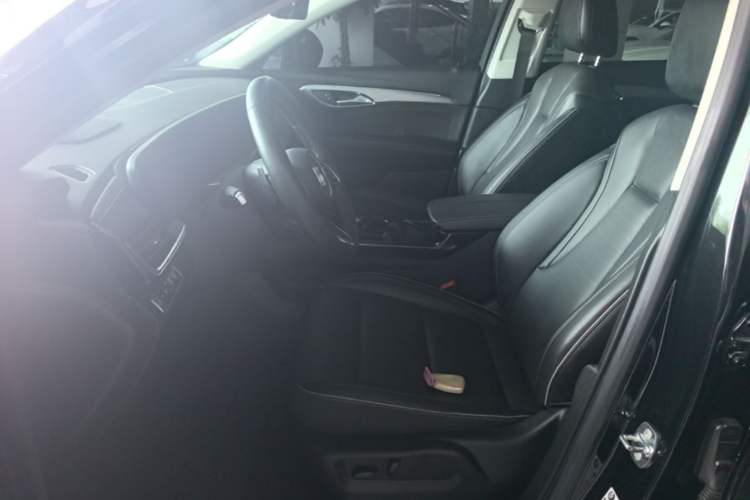 Used Buick Envision 2024 Encore Plus 28T Two-Wheel Drive Luxury Edition Left Front Seat