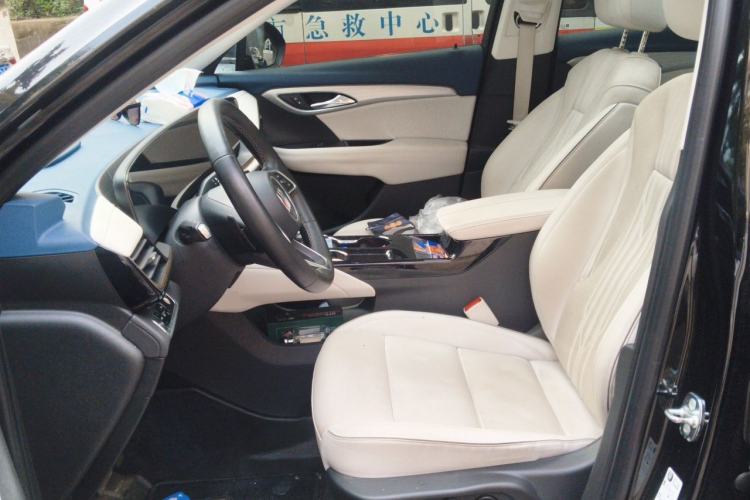 Used Buick Envision 2024 Encore Plus AWD Avenir Left Front Seat