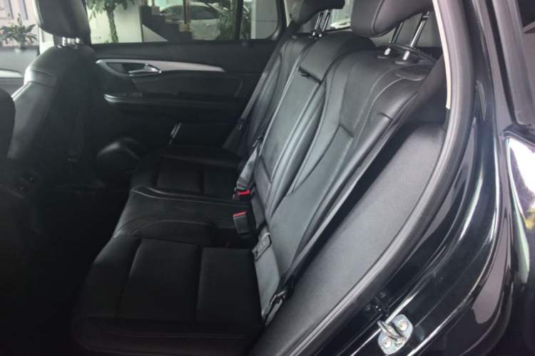 Used Buick Envision 2024 Encore Plus 28T Two-Wheel Drive Luxury Edition Left Rear Seat