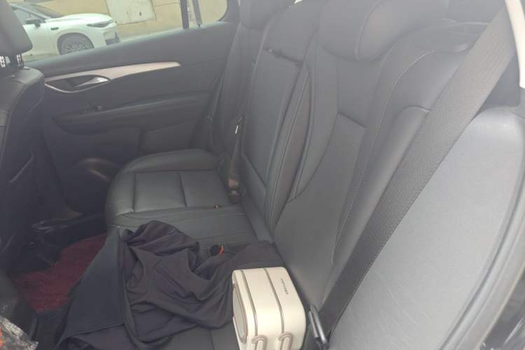 Used Buick Envision 2024 Encore Plus 28T Two-Wheel Drive Luxury Edition Left Rear Seat