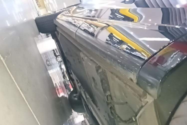 Used Buick Envision 2024 Encore S 25T Ignite Black Style Edition Left Side Sill