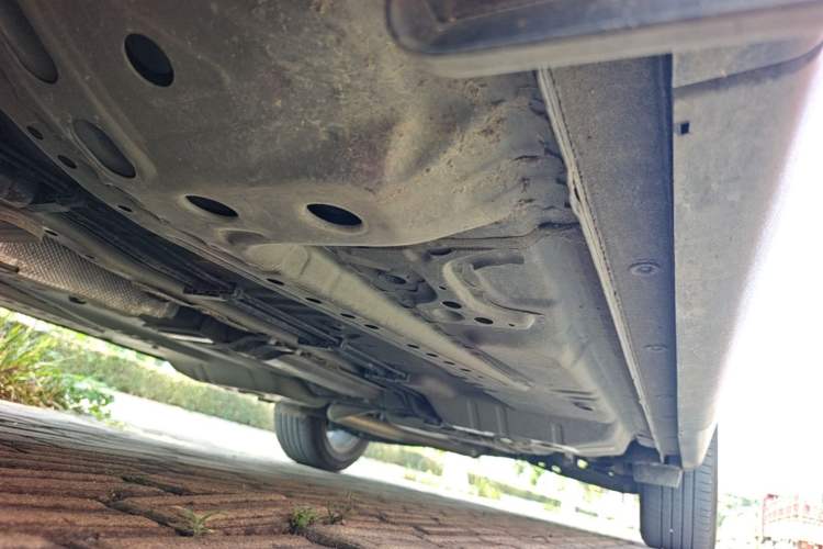 Used Buick Envision 2024 Encore Plus 28T Two-Wheel Drive Luxury Edition Left Side Sill
