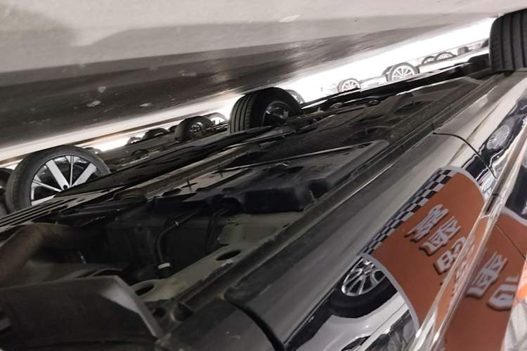 Used Buick Envision 2024 Encore S 25T Ignite Black Style Edition Left Side Sill