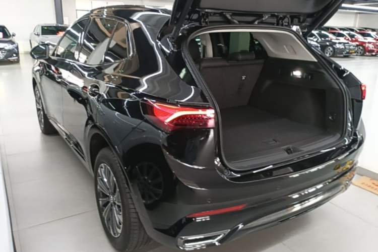 Used Buick Envision 2024 Encore S 25T Ignite Black Style Edition Rear Left 45 Deg