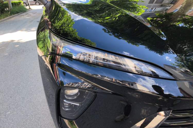 Used Buick Envision 2024 Encore Plus 28T Two-Wheel Drive Luxury Edition Right Front Headlight