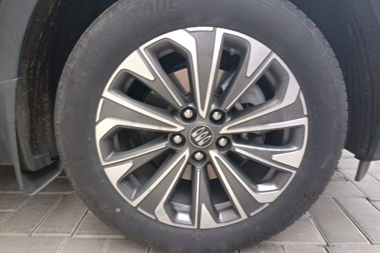 Used Buick Envision 2024 Encore Plus 28T Two-Wheel Drive Luxury Edition Right Front Wheel Hub