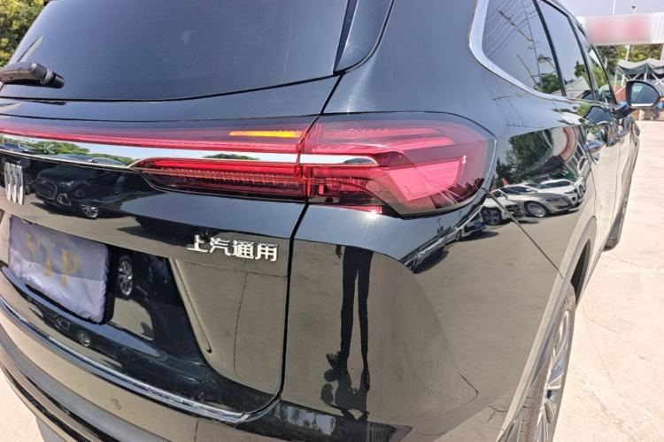 Used Buick Envision 2024 Encore Plus 28T Two-Wheel Drive Luxury Edition Right Rear Taillight