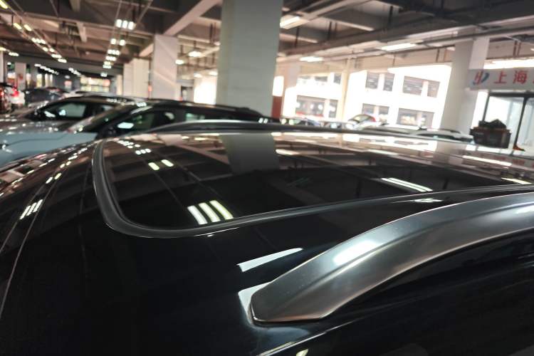 Used Buick Envision 2024 Encore Plus AWD Avenir Roof