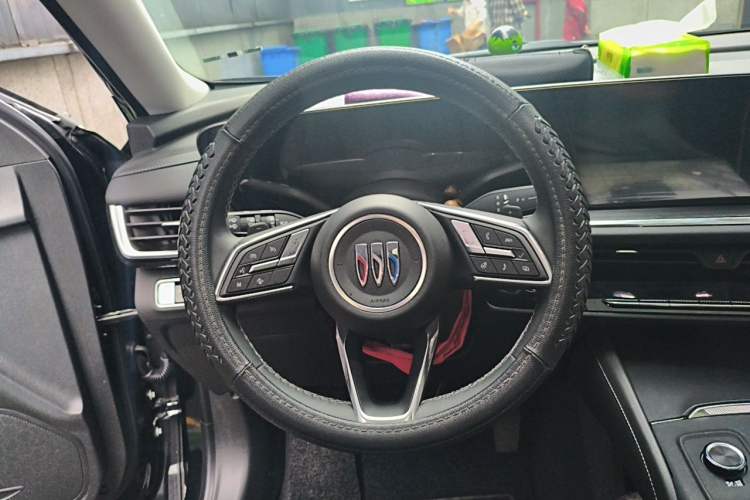 Used Buick Envision 2024 Encore Plus 28T Two-Wheel Drive Luxury Edition Steering Wheel